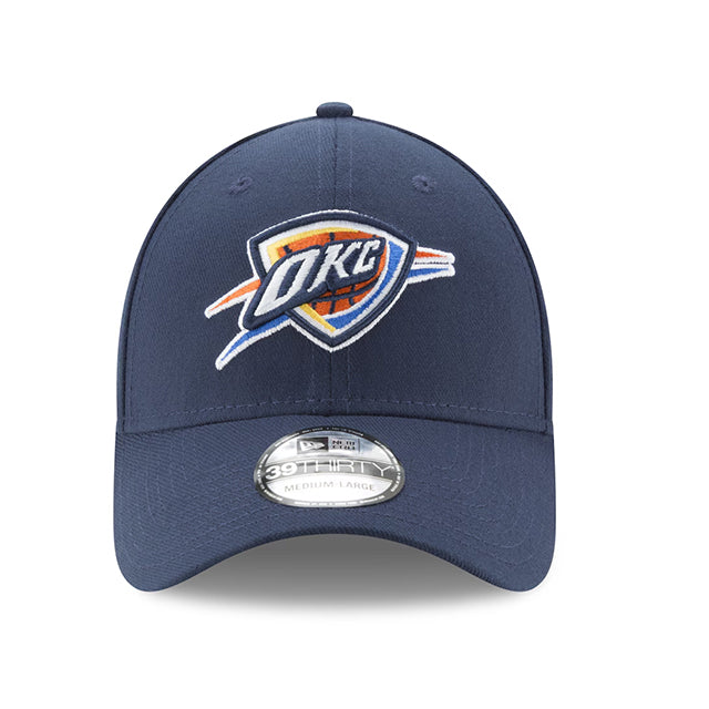 海外取寄 ニューエラ キャップ 39THIRTY オクラホマシティ サンダー 2025 NBA FINALS SIDE PATCH FLEX FIT CAP NAVY