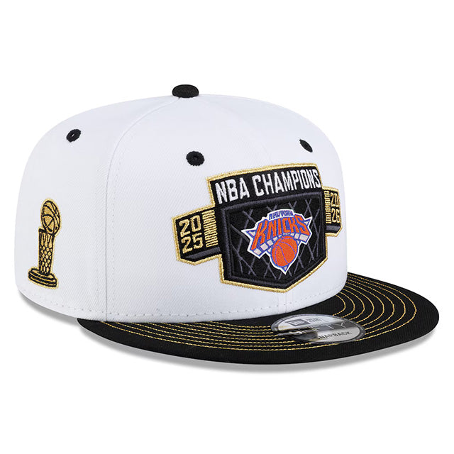 53年振りNBAファイナル優勝 海外取寄 ニューエラ キャップ 9FIFTY ニューヨーク ニックス 2026 NBA FINALS CHAMPIONS LOCKER ROOM SNAPBACK WHITE-BLACK