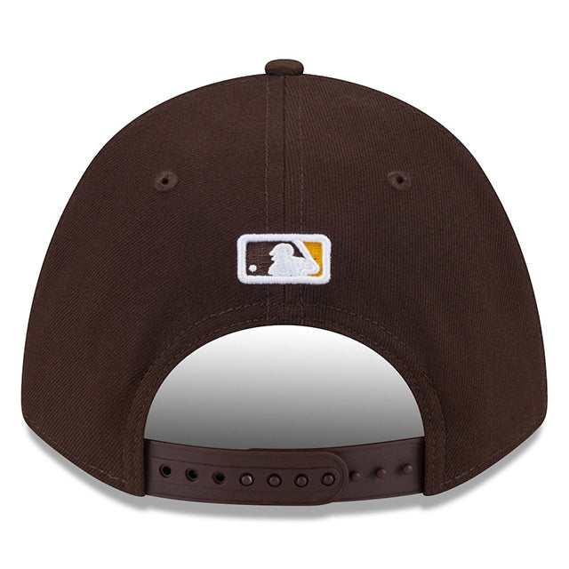海外取寄 2025 ポストシーズンモデル ニューエラ キャップ 9FORTY M-CROWN サンディエゴ パドレス MLB POSTSEASON SNAPBACK CAP BROWN