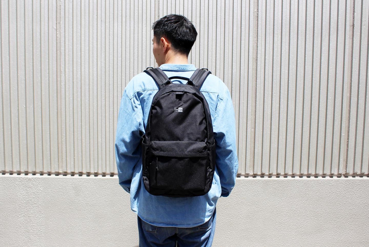 ニューエラ ライトパック 27L LIGHT PACK RIPSTOP BLACK