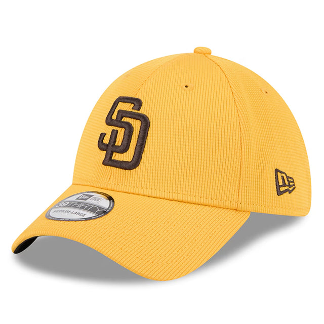 ニューエラ キャップ 海外取寄 39THIRTY サンディエゴ パドレス 2025 MLB SPRING TRAINING BP FLEX FIT CAP GOLD