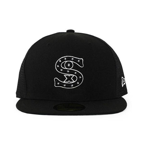 ニューエラ キャップ 59FIFTY シカゴ ホワイトソックス  2022 MLB BATTING PRACTICE TRUCKER FITTED CAP BLACK  NEW ERA CHICAGO WHITE SOX