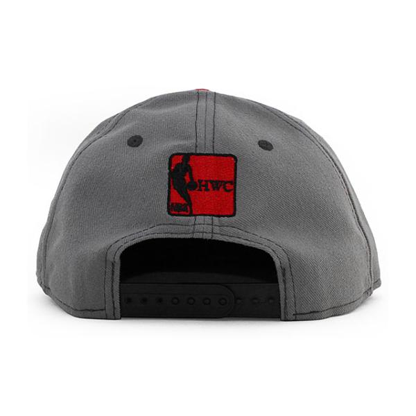 ニューエラ キャップ 9FIFTY シカゴ ブルズ NBA 2T FLAWLESS-SCRIPT SNAPBACK CAP GREY-BLACK NEW ERA CHICAGO BULLS