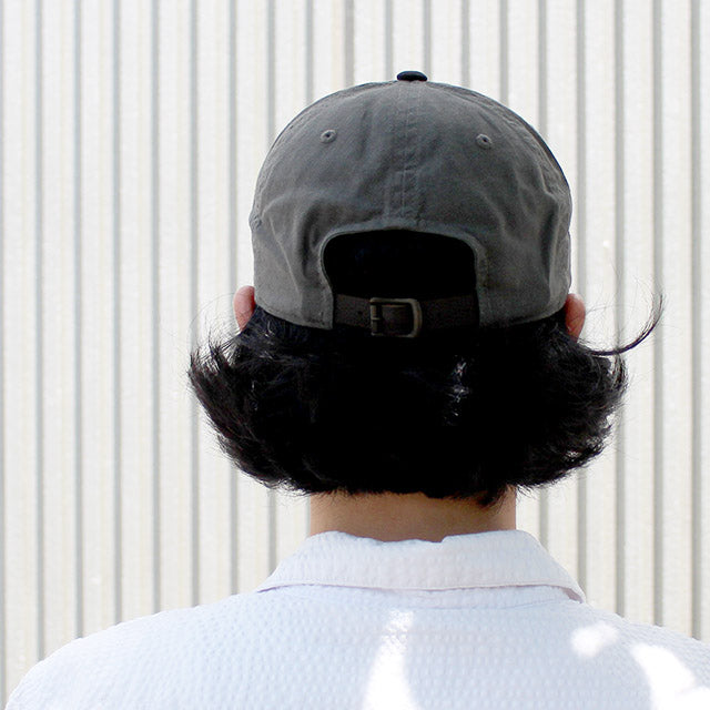 アメリカンニードル キャップ ニューヨーク ブラックヤンキース LINE OUT STRAPBACK CAP DARK GREEN-BLACK