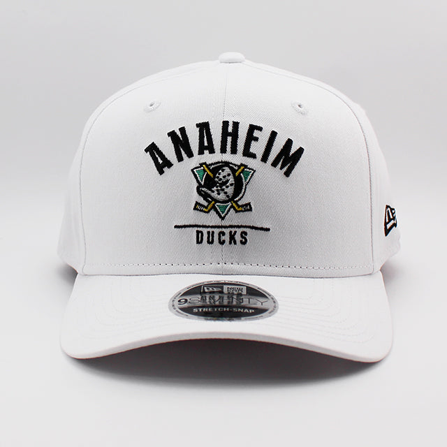 ニューエラ キャップ 9SEVENTY ストレッチ スナップバック アナハイム ダックス NHL STRETCH SNAPBACK CAP WHITE
