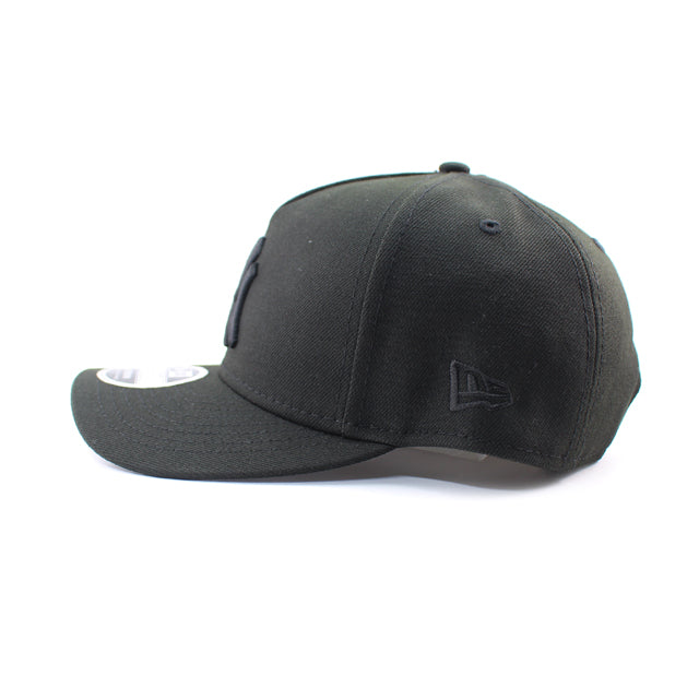 ニューエラ 9FORTY M-CROWN A-FRAME スナップバック ニューヨーク ヤンキース MLB SNAPBACK CAP BLACKOUT