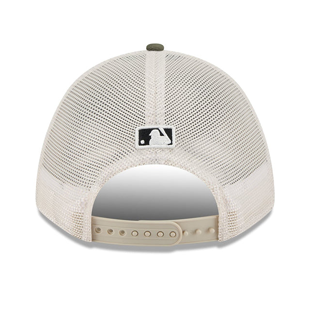 海外取寄 ニューエラ キャップ 9FORTY M-CROWN ロサンゼルス ドジャース 2025 MLB ARMED FORCES STARS N STRIPES MESH SNAPBACK CAP LT BEIGE OLIVE