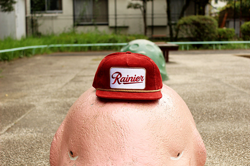 レーニアビール スナップバック RAINIER CORDUROY ROPE GOLF SNAPBACK CAP RED