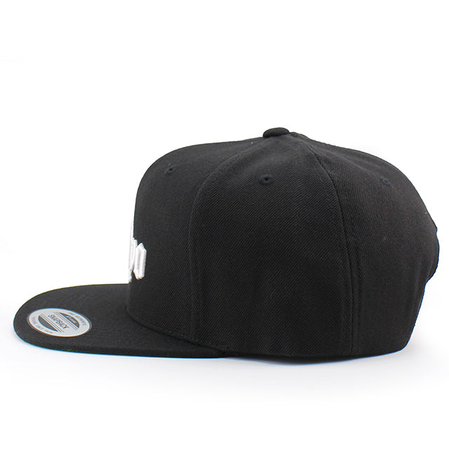 JAPAN CITY-SERIES FUJISAWA OLD ENGLISH SNAPBACK CAP BLACK