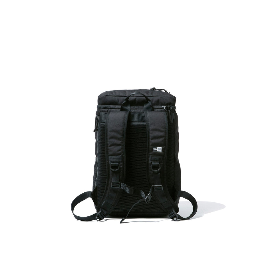 ニューエラ ボックスパック 25L BOX PACK PRINT LOGO OUTLINE MIDIUM BLACK