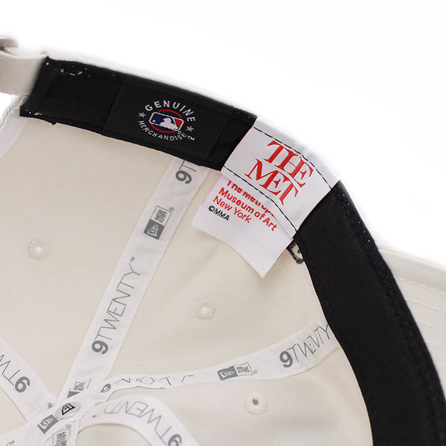 THE MET ニューエラ キャップ 9TWENTY ニューヨーク ヤンキース MLB THE METROPOLITAN MUSEUM OF ART STRAPBACK CAP IVORY