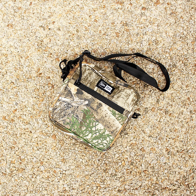 ニューエラ ショルダーポーチ 1.5L SQUARE SHOULDER POUCH REAL TREE CAMO