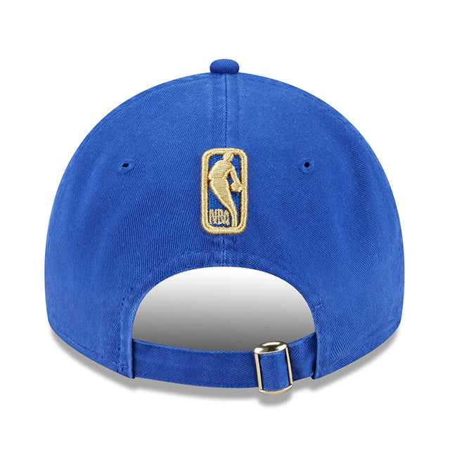 海外取寄 ニューエラ キャップ 9TWENTY ニューヨーク ニックス 2026 NBA FINALS CHAMPIONS RING CEREMONY STRAPBACK CAP BLUE