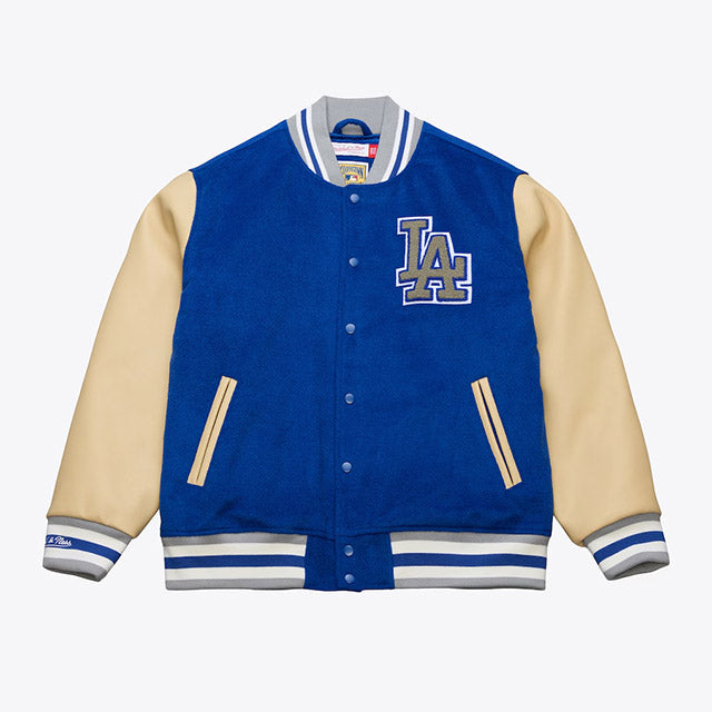 海外取寄 ミッチェル&ネス スタジアムジャケット ロサンゼルス ドジャース MLB TEAM TRADITIONS VARSITY FULL-SNAP JACKET ROYAL BLUE-TAN