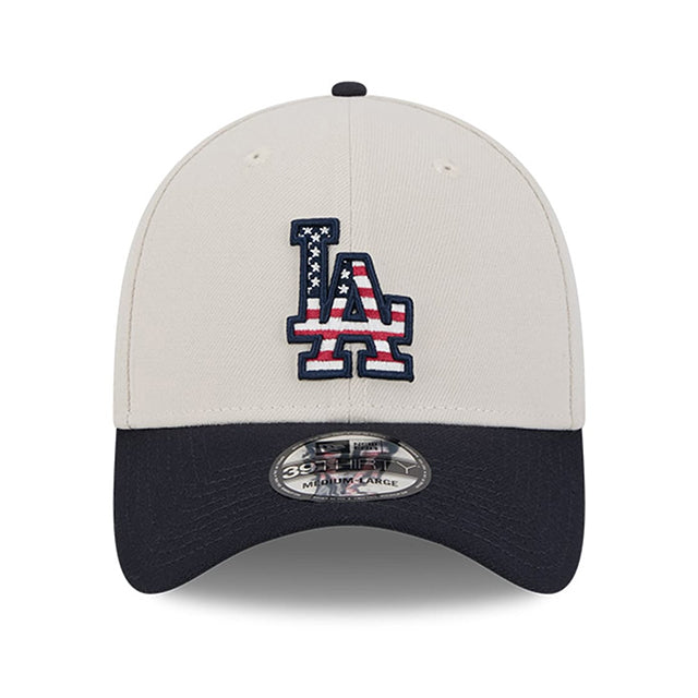 海外取寄 独立記念日モデル ニューエラ キャップ 39THIRTY MLB 2024 JULY 4TH STARS N STRIPES CLASSIC FLEX FIT CAP KHAKI