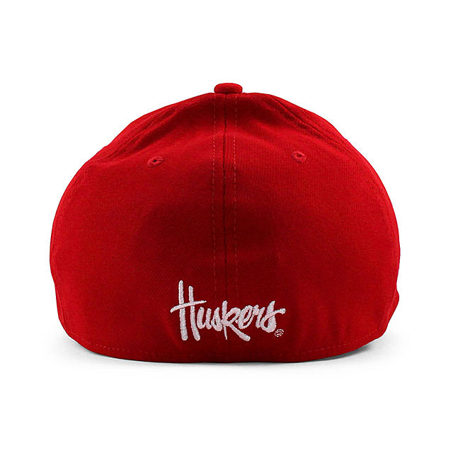 ニューエラ キャップ 39THIRTY ネブラスカ コーンハスカーズ NCAA TEAM CLASSIC FLEX FIT CAP BLACK