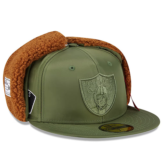 海外取寄 ニューエラ キャップ 59FIFTY ラスベガス レイダース ALPHA INDUSTRIES DOGEAR FITTED CAP OLIVE