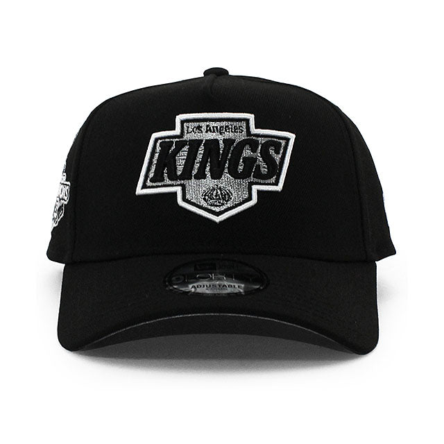 ニューエラ キャップ 9FORTY ロサンゼルス キングス NHL 2012 STANLEY CUP CHAMPIONS GREY BOTTOM A-FRAME SNAPBACK CAP BLACK