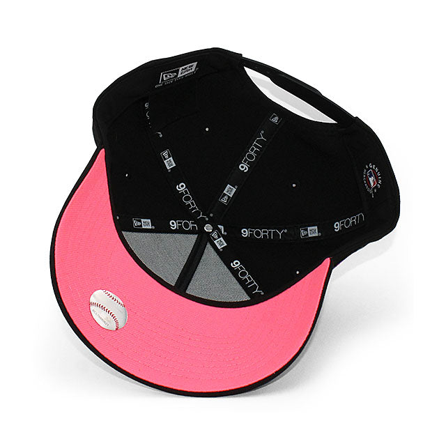 ニューエラ キャップ 9FORTY トロント ブルージェイズ MLB 2025 AMERICAN LEAGUE CHAMPIONS PINK BOTTOM A-FRAME SNAPBACK CAP BLACK