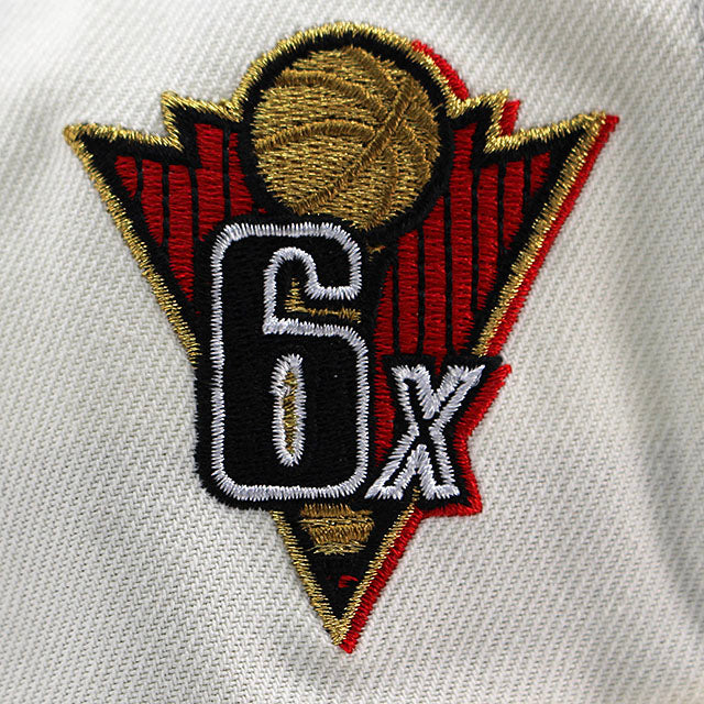 ニューエラ キャップ 9FORTY シカゴ ブルズ NBA 6X CHAMPIONS GREY BOTTOM A-FRAME SNAPBACK CAP CREAM