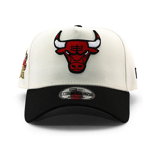 ニューエラ キャップ 9FORTY シカゴ ブルズ 1996 NBA CHAMPIONS GREY BOTTOM A-FRAME SNAPBACK CAP CREAM