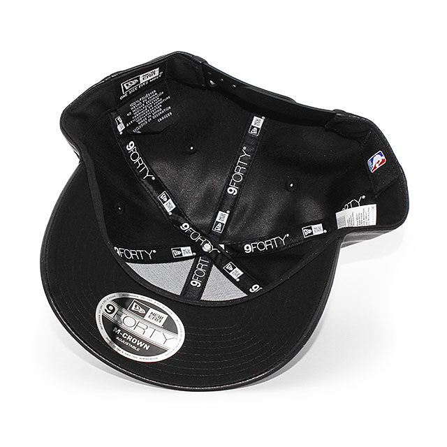 ニューエラ 9FORTY M-CROWN シカゴ ブルズ NBA PU LEATHER SNAPBACK CAP BLACKOUT