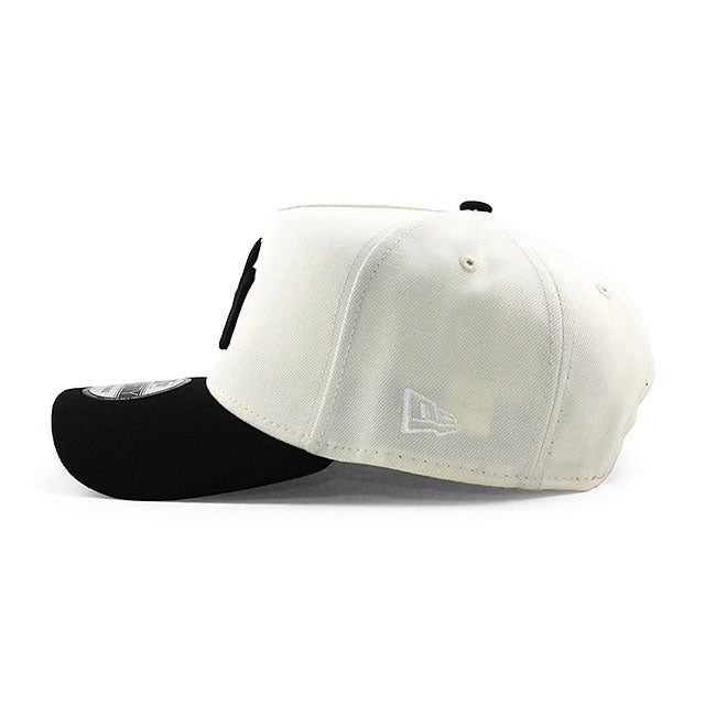 ニューエラ キャップ 9FORTY ニューヨーク ヤンキース MLB 1999 WORLD SERIES GREY BOTTOM A-FRAME SNAPBACK CAP CREAM
