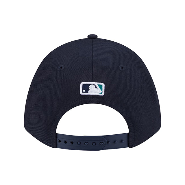 ランディ ジョンソン永久欠番記念モデル ニューエラ キャップ 9FORTY M-CROWN シアトル マリナーズ MLB NUMBER RETIREMENT SIDE PATCH SNAPBACK CAP NAVY