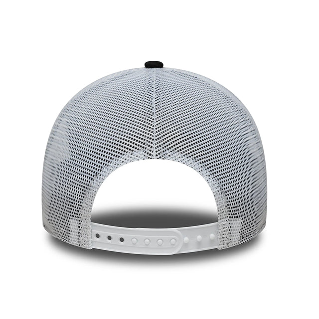 ニューエラ メッシュキャップ ビザ キャッシュアップ RB フォーミュラワン チーム SEASONAL E-FRAME TRUCKER MESH CAP BLACK-WHITE