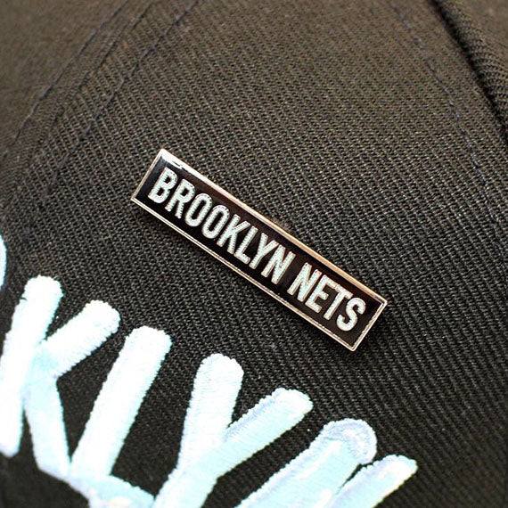 ピントリル ピンズ ブルックリン ネッツ BARCLAYS CENTER限定 BROOKLYN COOL TEAM NAME PIN PINTRILL BROOKLYN NETS