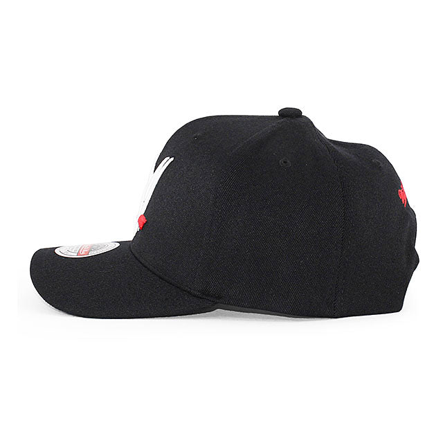 WWEロゴモデル ミッチェル&ネス キャップ LOGO CLASSIC STRETCH SNAPBACK CAP BLACK