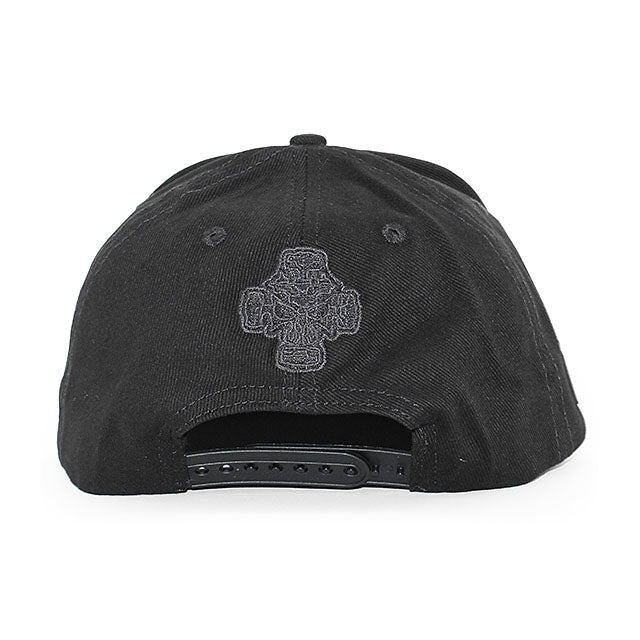 トリプルHモデル キャップ WWE AUTHENTIC HALL OF FAME 2025 SNAPBACK CAP BLACKOUT