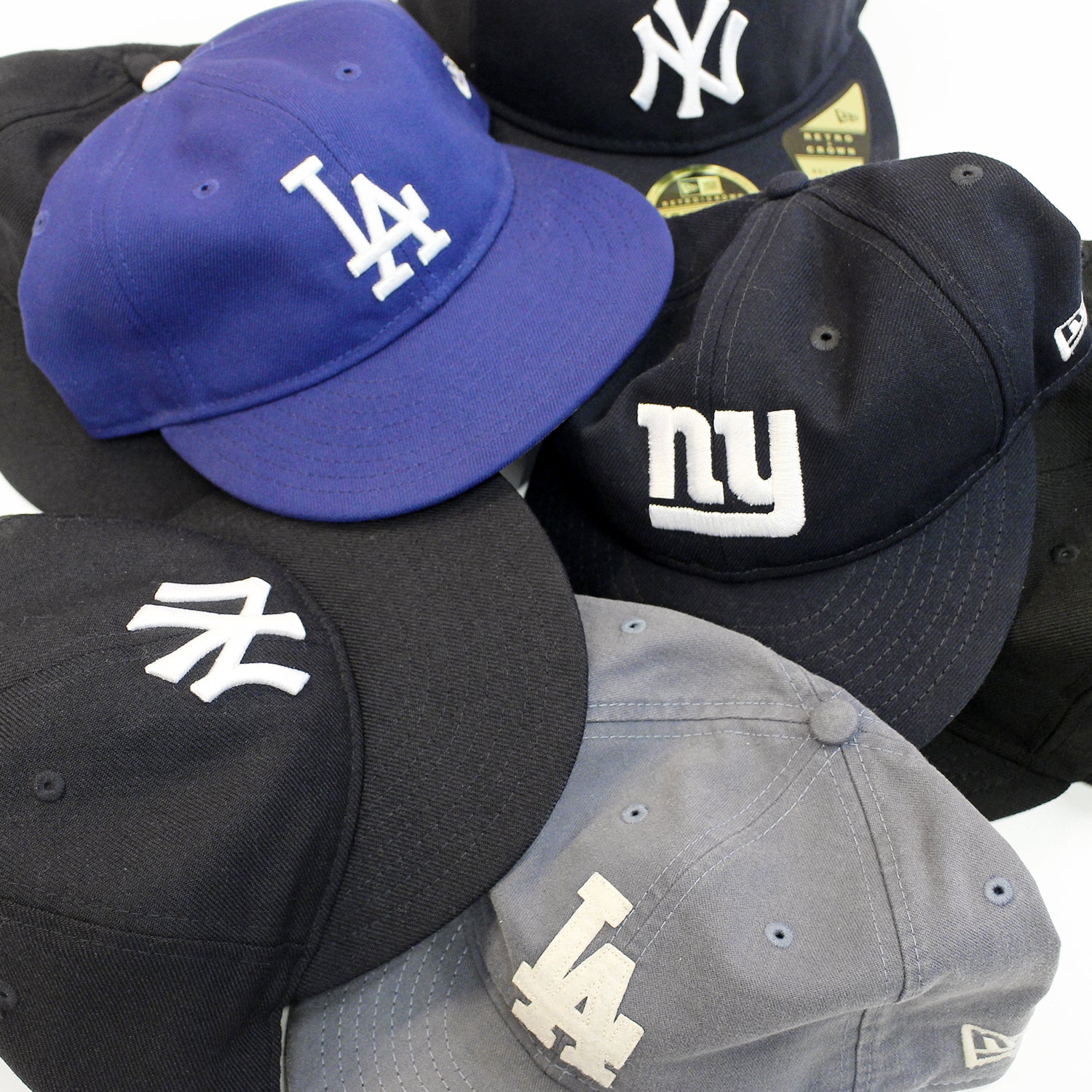 RETRO CROWNの世界