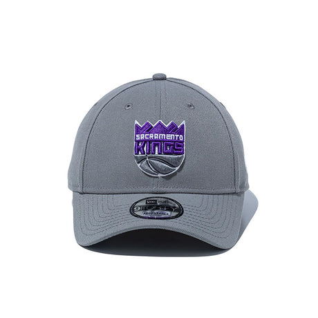 ニューエラ キャップ 9FORTY サクラメント キングス NBA TEAM LOGO STRAPBACK CAP GREY