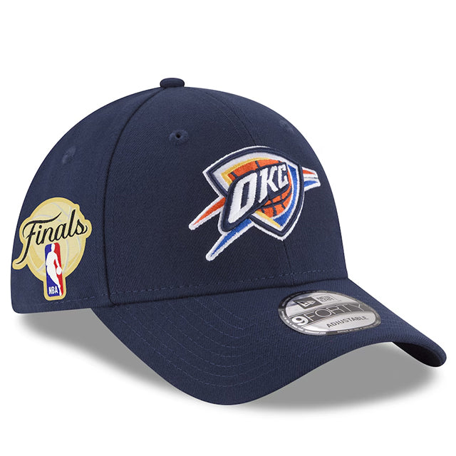 海外取寄 ニューエラ キャップ 9FORTY オクラホマシティ サンダー 2025 NBA FINALS SIDE PATCH STRAPBACK CAP NAVY