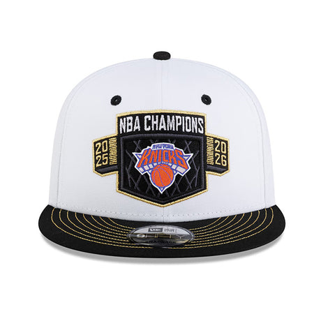 53年振りNBAファイナル優勝 海外取寄 ニューエラ キャップ 9FIFTY ニューヨーク ニックス 2026 NBA FINALS CHAMPIONS LOCKER ROOM SNAPBACK WHITE-BLACK