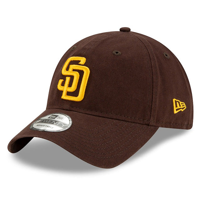 海外取寄 2025 ポストシーズンモデル ニューエラ キャップ 9TWENTY サンディエゴ パドレス MLB POSTSEASON STRAPBACK CAP BROWN