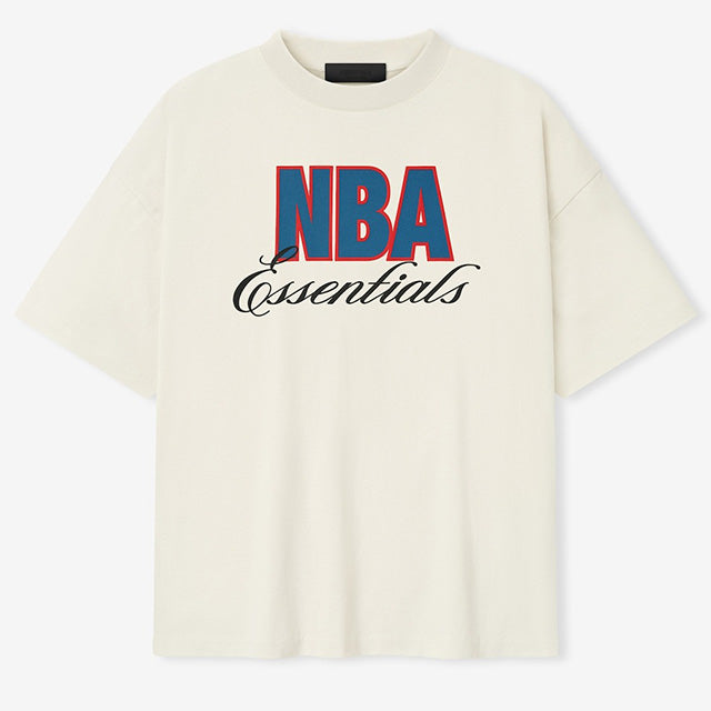 海外取寄 NBAコラボ フィアーオブゴッド エッセンシャルズ NBA LOGO SPORT T-SHIRT
