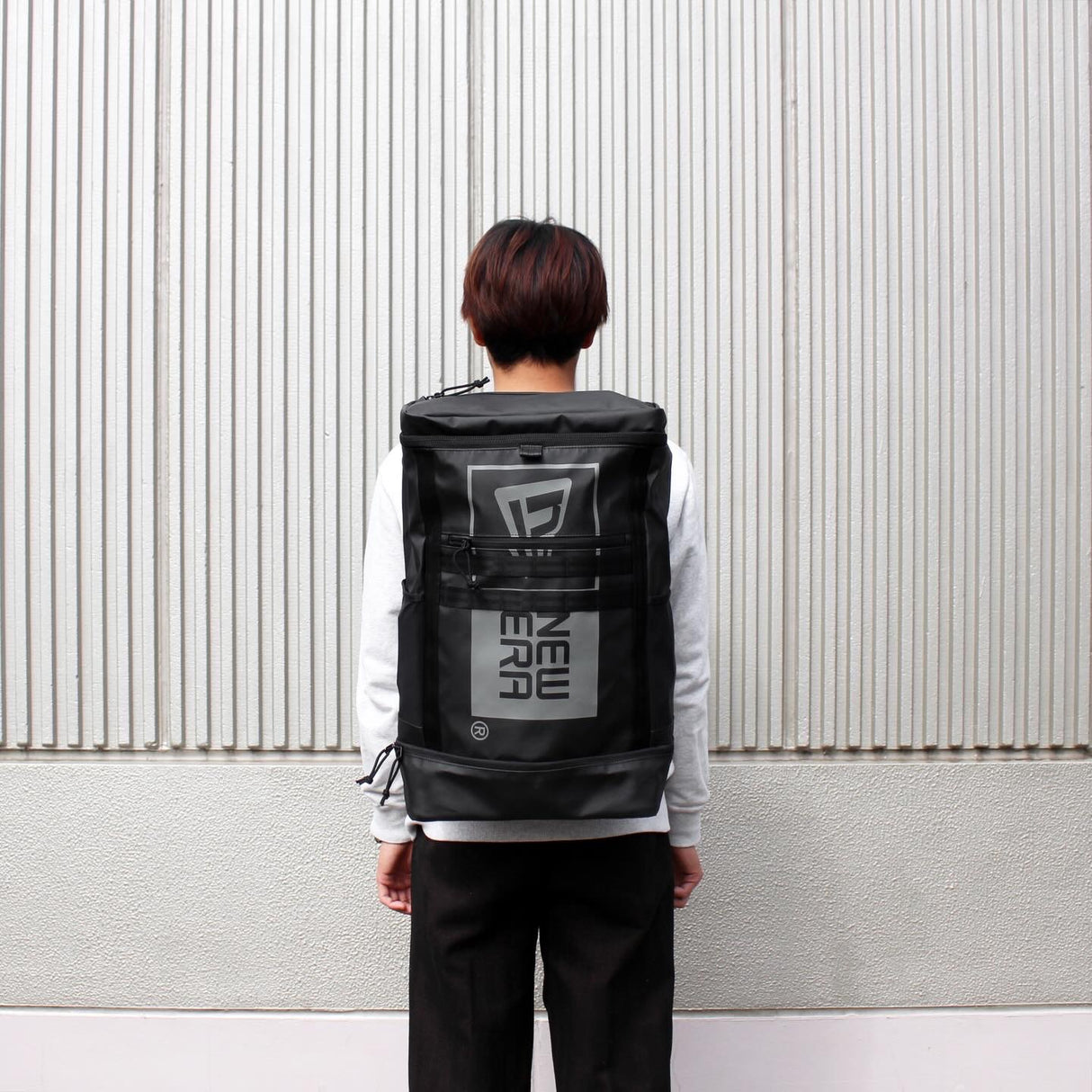 ニューエラ ボックスパック 46L BOX PACK LARGE TPU BOX LOGO BLACK