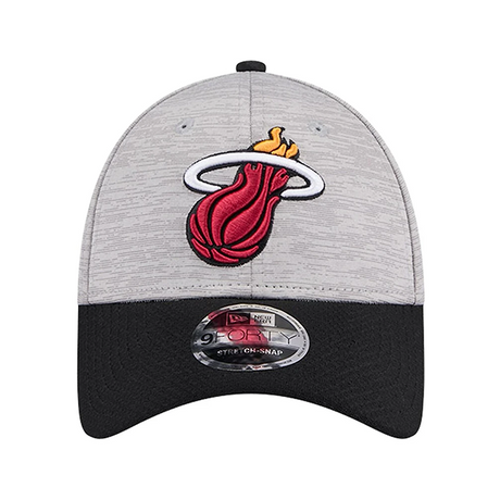 ニューエラ キャップ 9FORTY マイアミ ヒート NBA DIGI-TECH 2 TONE STRETCH SNAPBACK CAP HEATHER GRAY BLACK