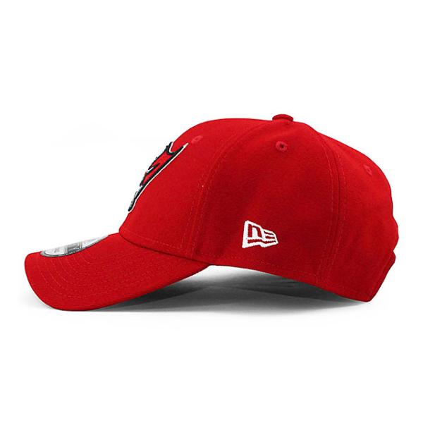 ニューエラ キャップ 9FORTY タンパベイ バッカニアーズ NFL THE LEAGUE ADJUSTABLE CAP RED