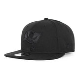 ニューエラ キャップ 9FIFTY スナップバック タンパベイ バッカニアーズ  NFL TEAM-BASIC SNAPBACK CAP BLACKOUT  NEW ERA TAMPA BAY BUCCANEERS