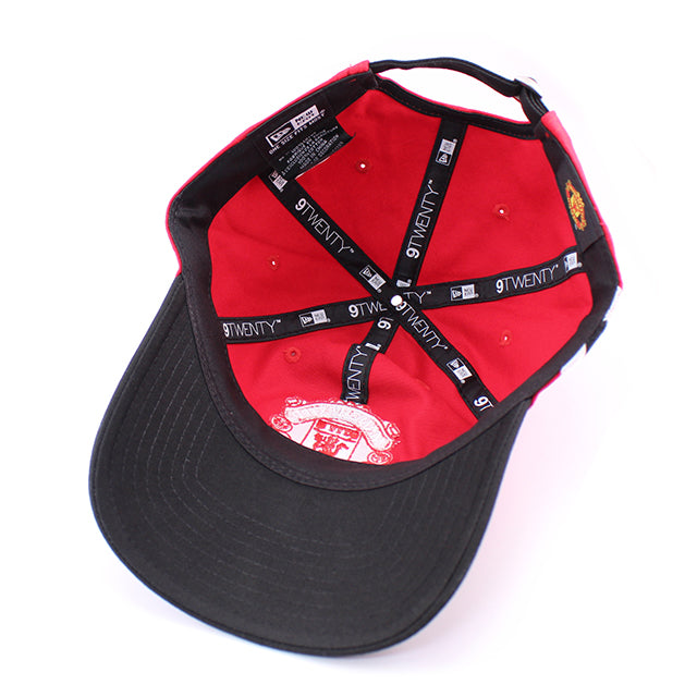 ニューエラ キャップ 9TWENTY マンチェスター ユナイテッドFC PREMIER LEAGUE BAR STRIPE STRAPBACK CAP RED BLACK