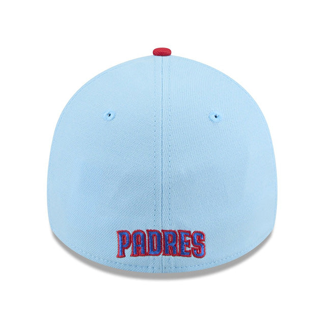 海外取寄 独立記念日モデル ニューエラ キャップ 39THIRTY サンディエゴ パドレス 2025 MLB JULY 4TH STARS N STRIPES FLEX FIT LIGHT BLUE