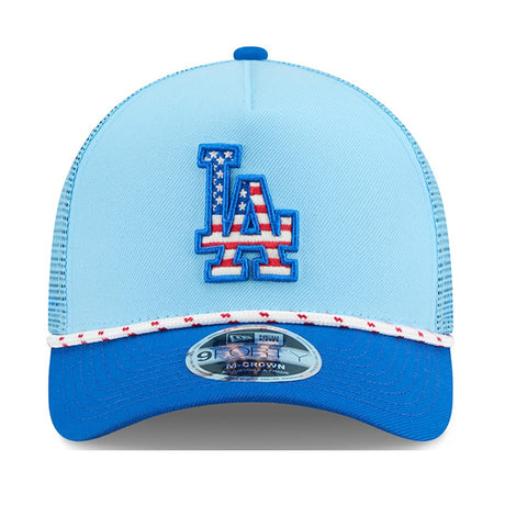 海外取寄 独立記念日モデル ニューエラ キャップ 9FORTY M-CROWN ロサンゼルス ドジャース 2025 MLB JULY 4TH STARS N STRIPES MESH SNAPBACK CAP LIGHT BLUE