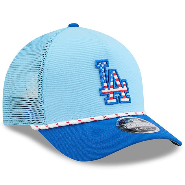 海外取寄 独立記念日モデル ニューエラ キャップ 9FORTY M-CROWN ロサンゼルス ドジャース 2025 MLB JULY 4TH STARS N STRIPES MESH SNAPBACK CAP LIGHT BLUE