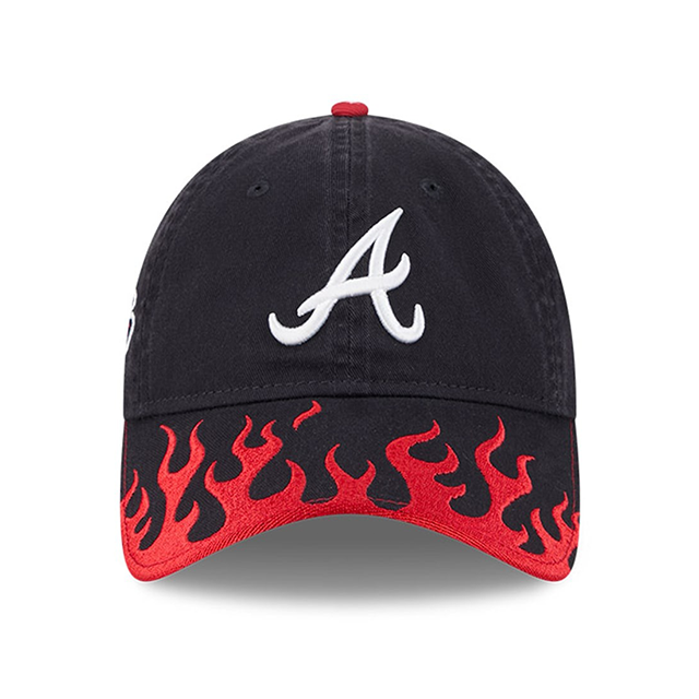 海外取寄 2025 MLB スピードウェイ・クラシックモデル ニューエラ キャップ 9TWENTY アトランタ ブレーブス 2025 MLB SPEEDWAY CLASSIC ADJUSTABLE CAP NAVY RED