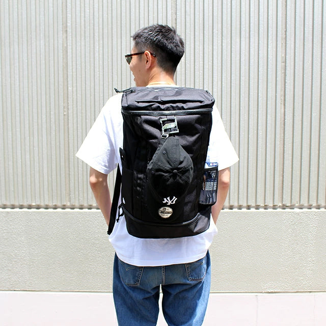 ニューエラ ボックスパック 32L BOX PACK PRINT LOGO BLACK