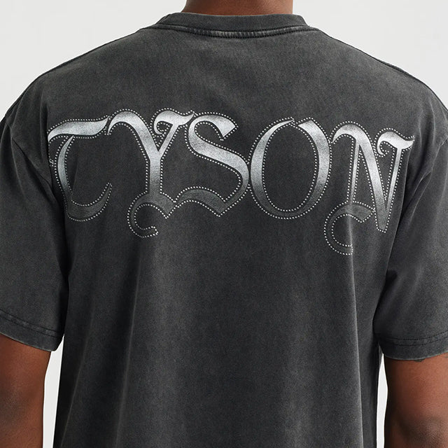 マイク タイソンモデル 海外取寄 ID サプライ Tシャツ BANNER COTTON GRAPHIC T-SHIRT BLACK