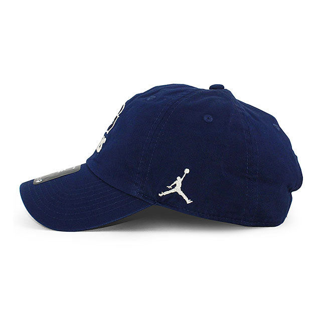 ジョーダンブランド キャップ ジョージタウン ホヤス NCAA CLUB STRAPBACK CAP NAVY